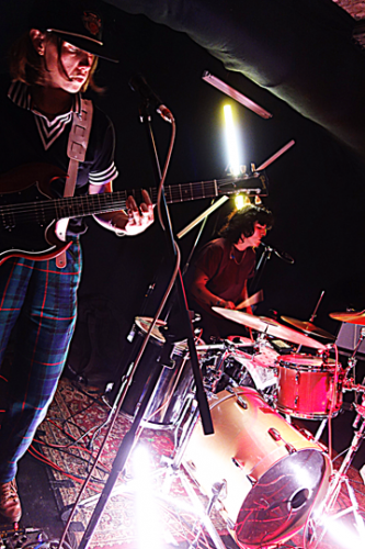 lucas trouble,chemtrails,judy clay,kairos creature club,anton newcombe,thumos,loathfingers,2sisters,gene vincent