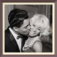 bob dylan,black lips,night beats,smokey robinson,odyum,kassi valazza