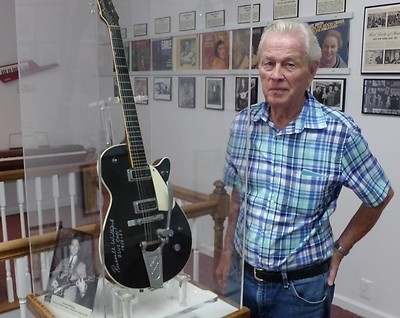 bob mould,black sabbath,acetone,belphegorz,john-mary go round,hypocrisy,blues for neighbors,gene vincent + deke dickerson,boo radleys