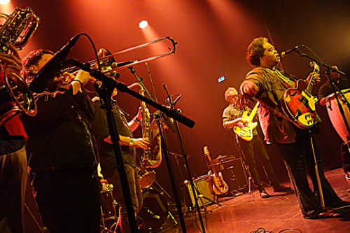 z29816avectoutl'orchestre.png