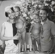 sharon tandy,lawrence,little willie jones,francois premiers,andwella,rodolphe,sepsi,pale horse ritual,lavandula