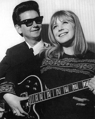 marianne faithfull,bel air lip bombs,las robertas,gary clark jr,brent rademaker,big maybelle,rockab's boys,mad act,domino lewis,ethbaal,erszebeth,ways